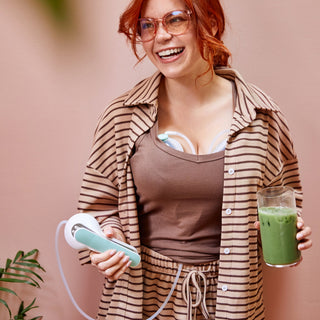 Willow Wave 2-in-1 Double Manual Wearable Pump + Collection Cups