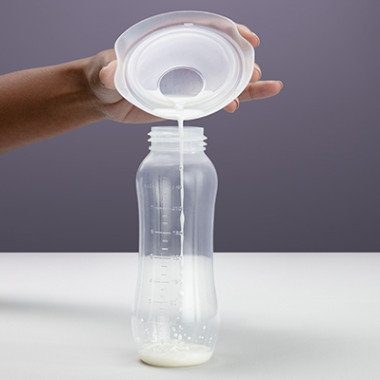 Elvie Catch - Catch every last drop of milk with leak-free confidence. 